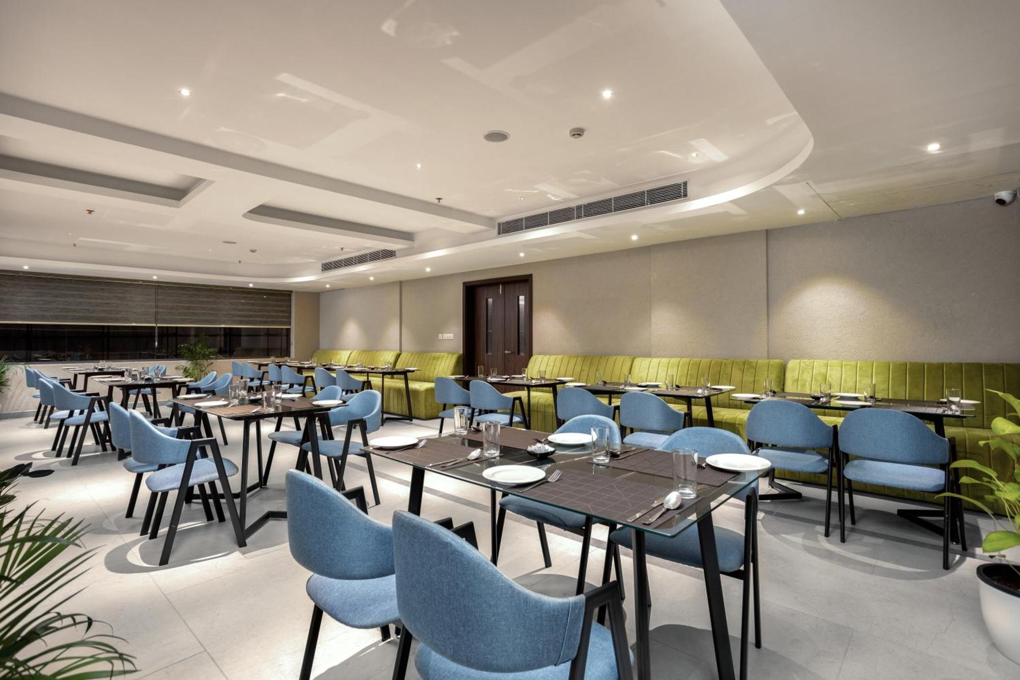 Presidency Airport Hotel Коччи Экстерьер фото
